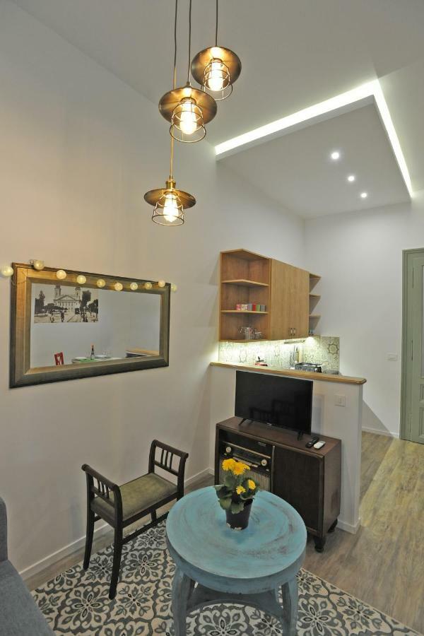 M37 Apartman Debrecen Exteriör bild
