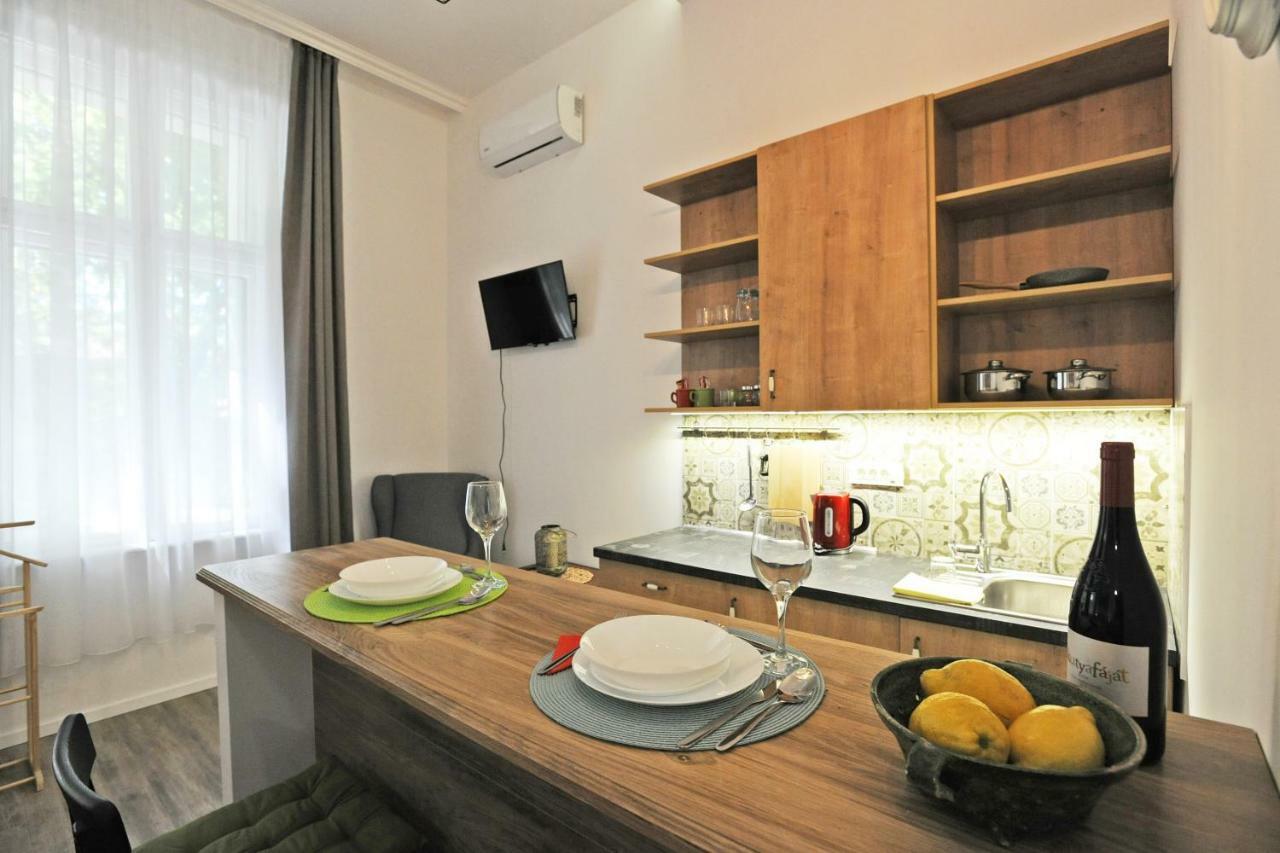 M37 Apartman Debrecen Exteriör bild