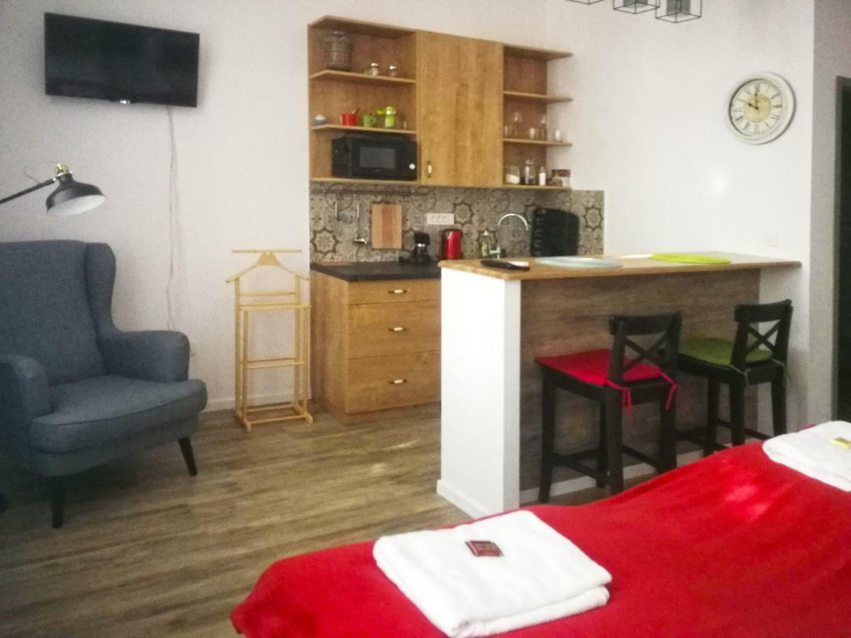 M37 Apartman Debrecen Exteriör bild